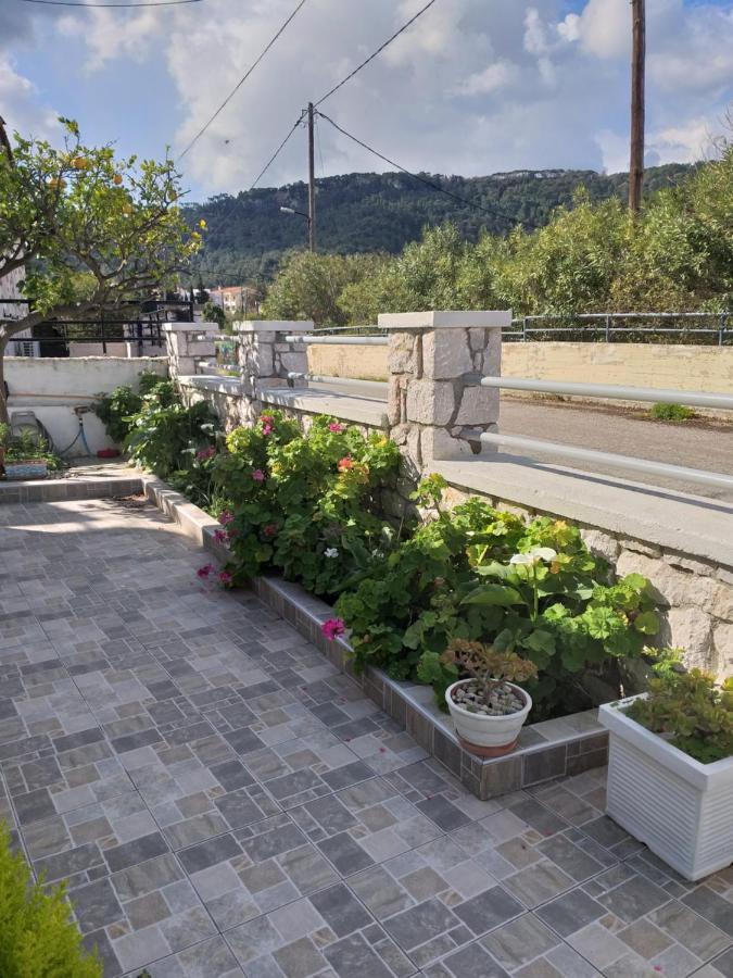 Anastasia'S Garden House Іялісос Екстер'єр фото